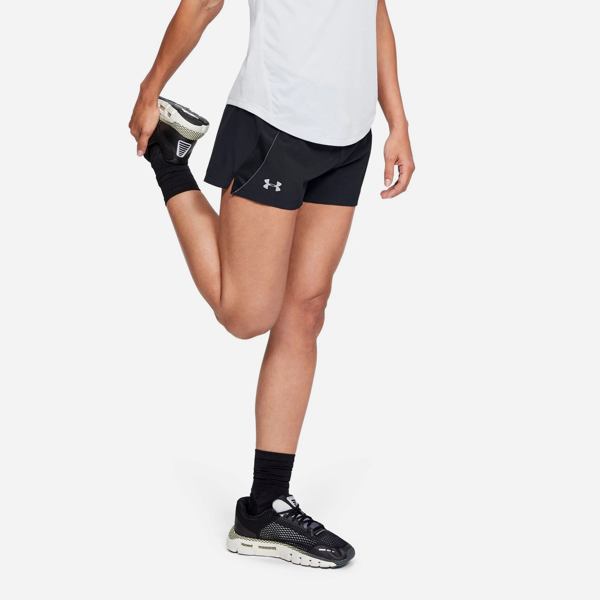 Quần Ngắn Thể Thao Nữ Under Armour Qualifier Speedpocket - Supersports Vietnam