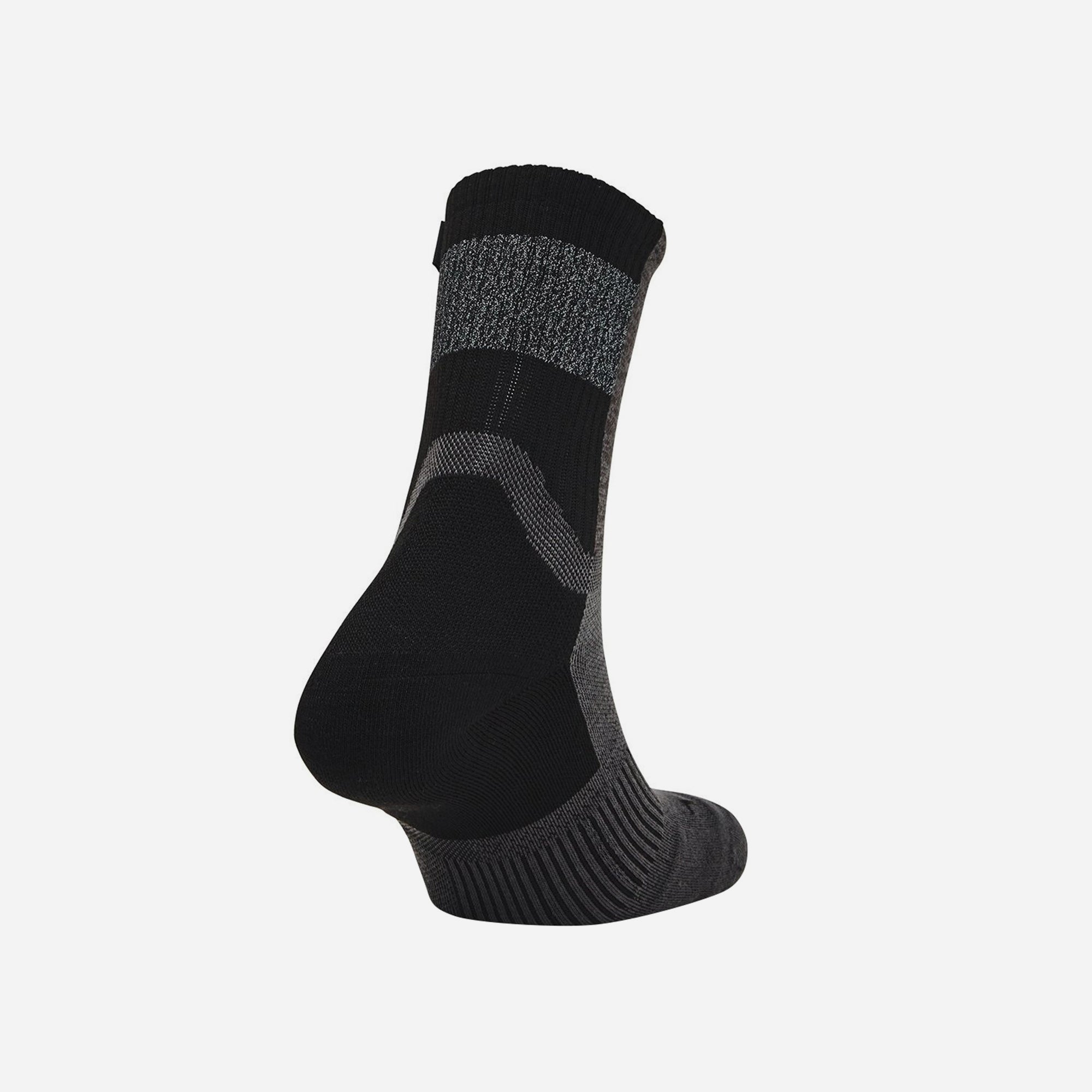 Vớ Thể Thao Under Armour Dry™ Run Crew (1 Đôi) - Supersports Vietnam