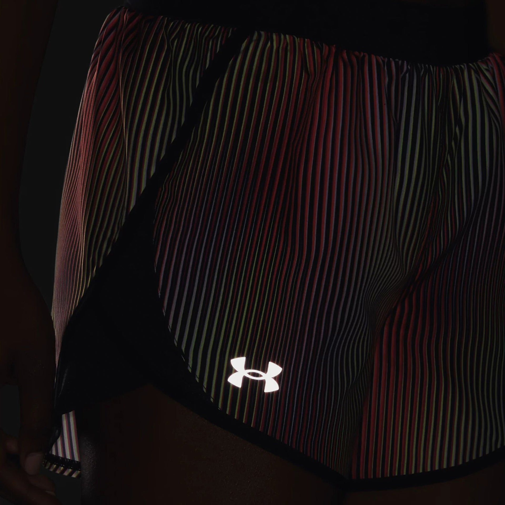 Quần Ngắn Thể Thao Nữ Under Armour Fly By 2.0 Chroma - Supersports Vietnam