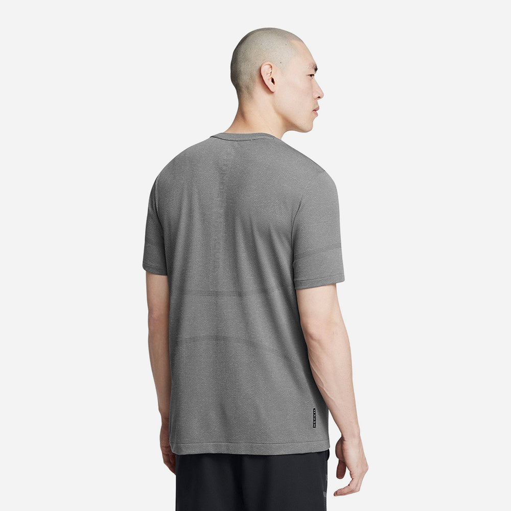 Áo Thun Tay Ngắn Nam Under Armour Rush Seamless Legacy - Supersports Vietnam