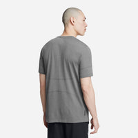 Áo Thun Tay Ngắn Nam Under Armour Rush Seamless Legacy - Supersports Vietnam