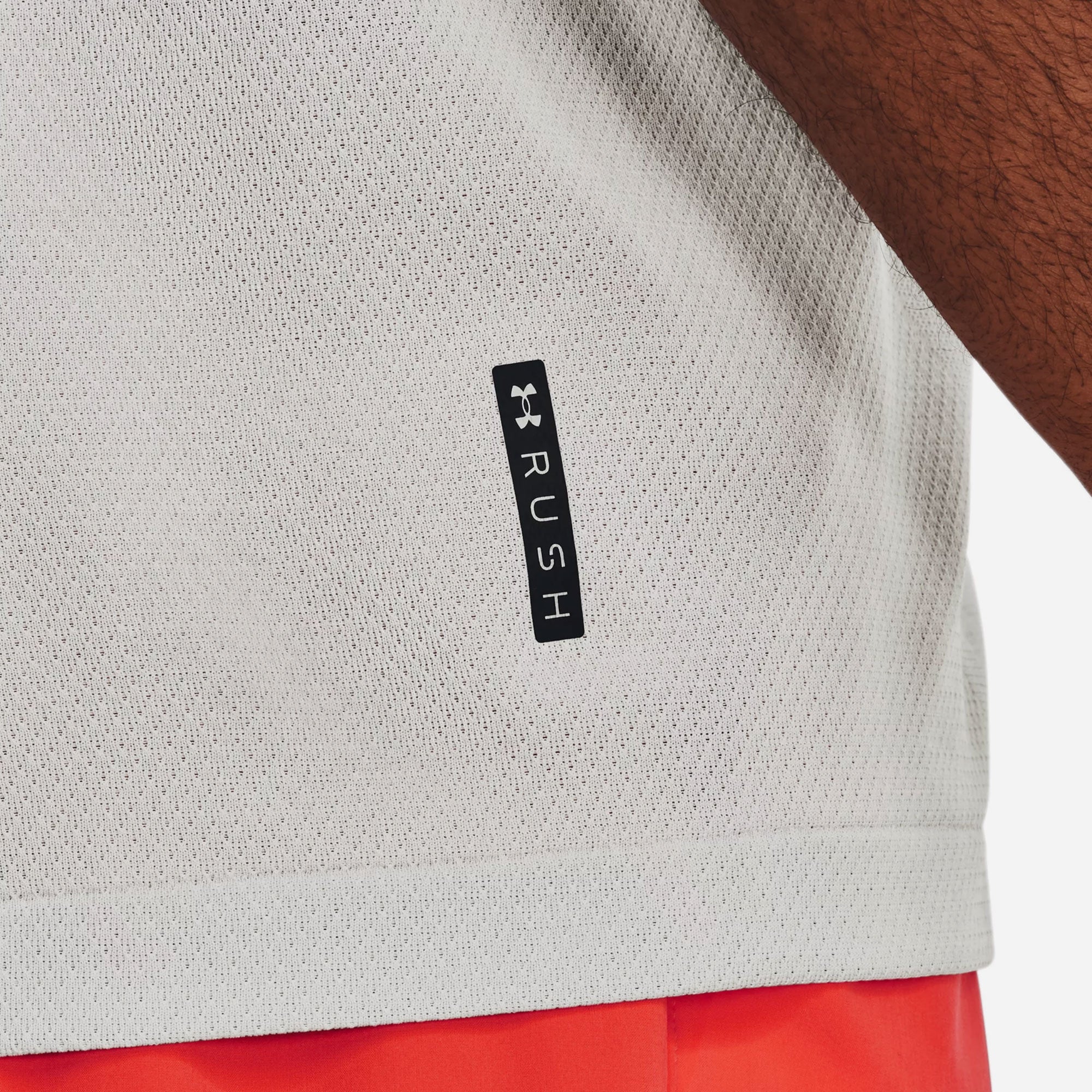 Áo Thun Thể Thao Nam Under Armour Rush™ Seamless Legacy - Supersports Vietnam