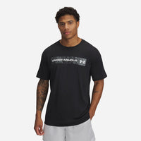 Men's Under Armour Camo Chest Stripe Short Sleeve T-Shirt