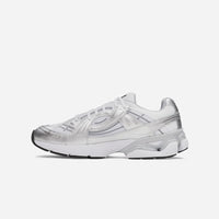 Giày Sneaker Unisex Under Armour Sola - Supersports Vietnam