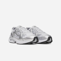 Giày Sneakers Unisex Under Armour Sola - Supersports Vietnam